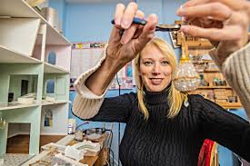 Halo's Dollhouses & Magical Miniatures Gift Card